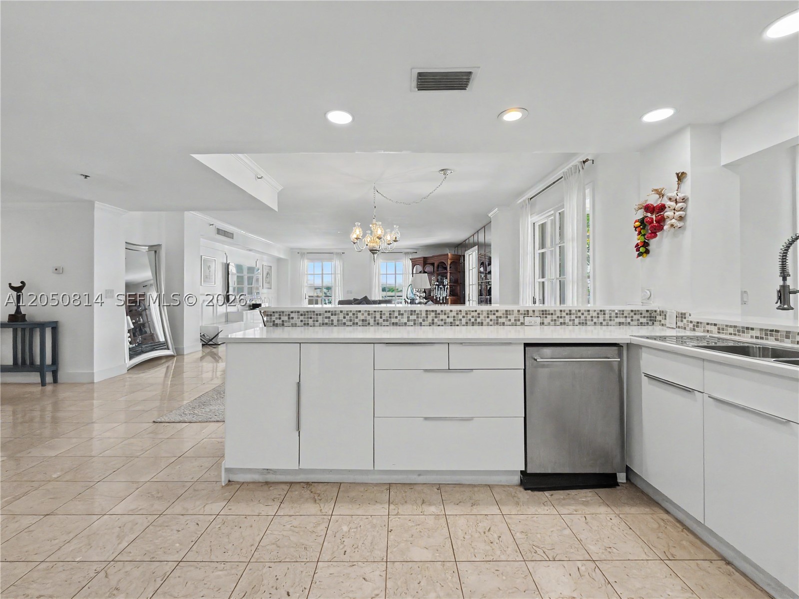 2124 Fisher Island Dr #2124, Miami Beach FL 33109
