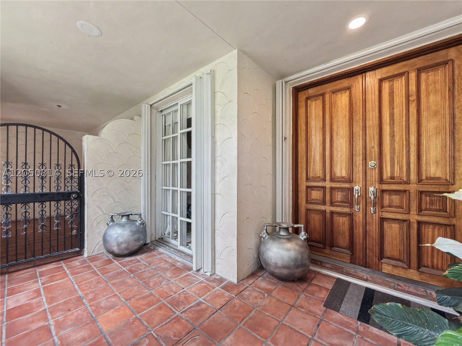 2124 Fisher Island Dr #2124, Miami Beach FL 33109