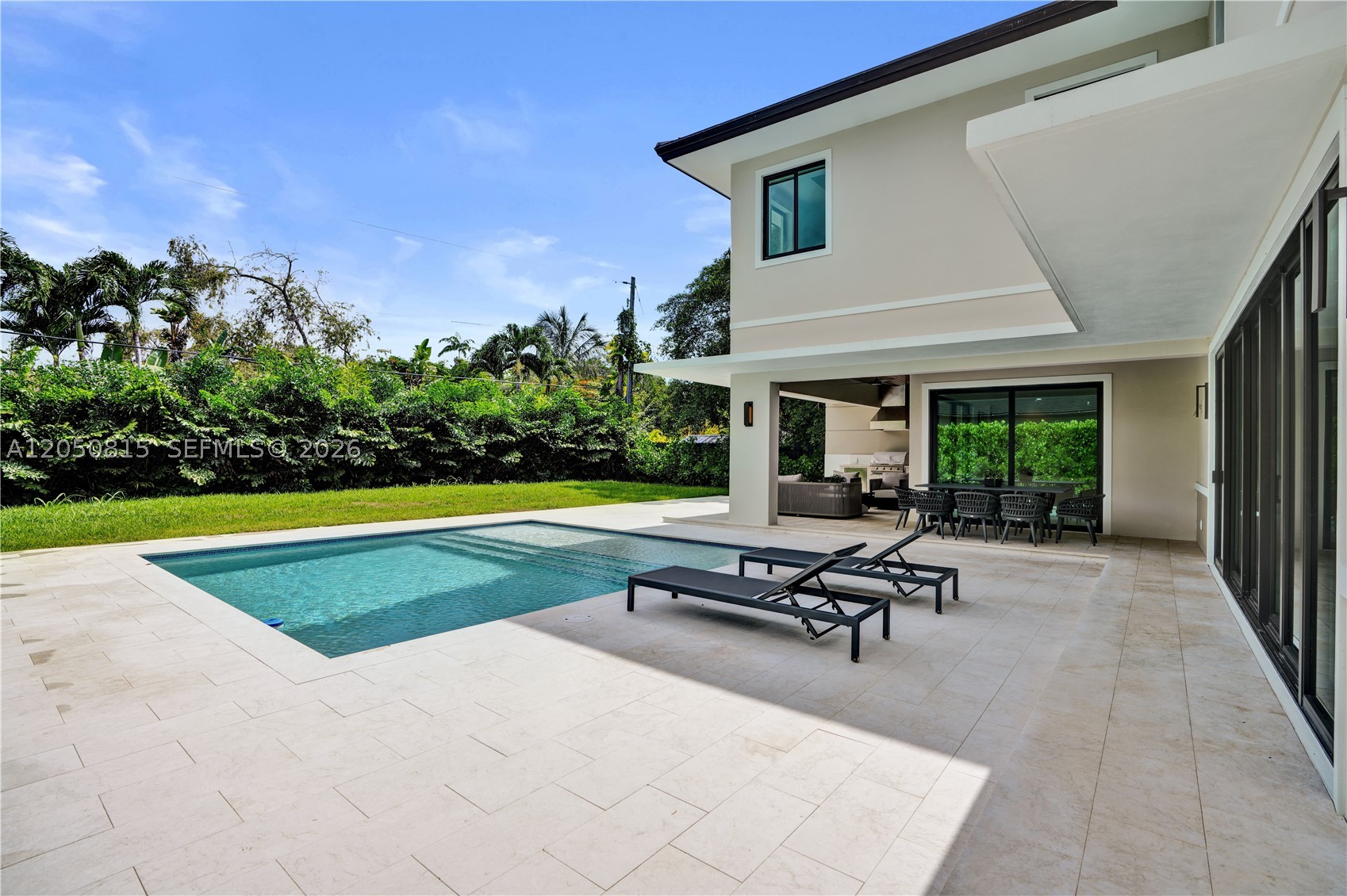 6415 SW 83rd St, Miami FL 33143