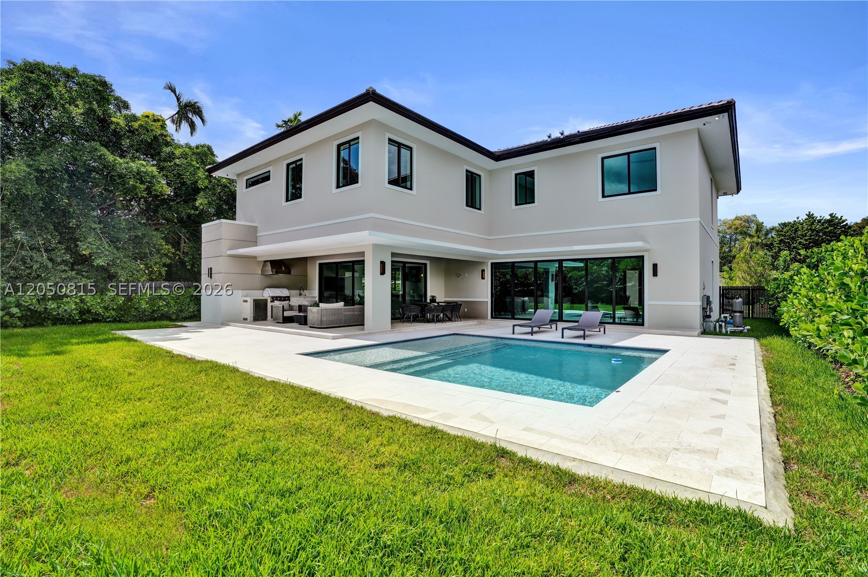 6415 SW 83rd St, Miami FL 33143