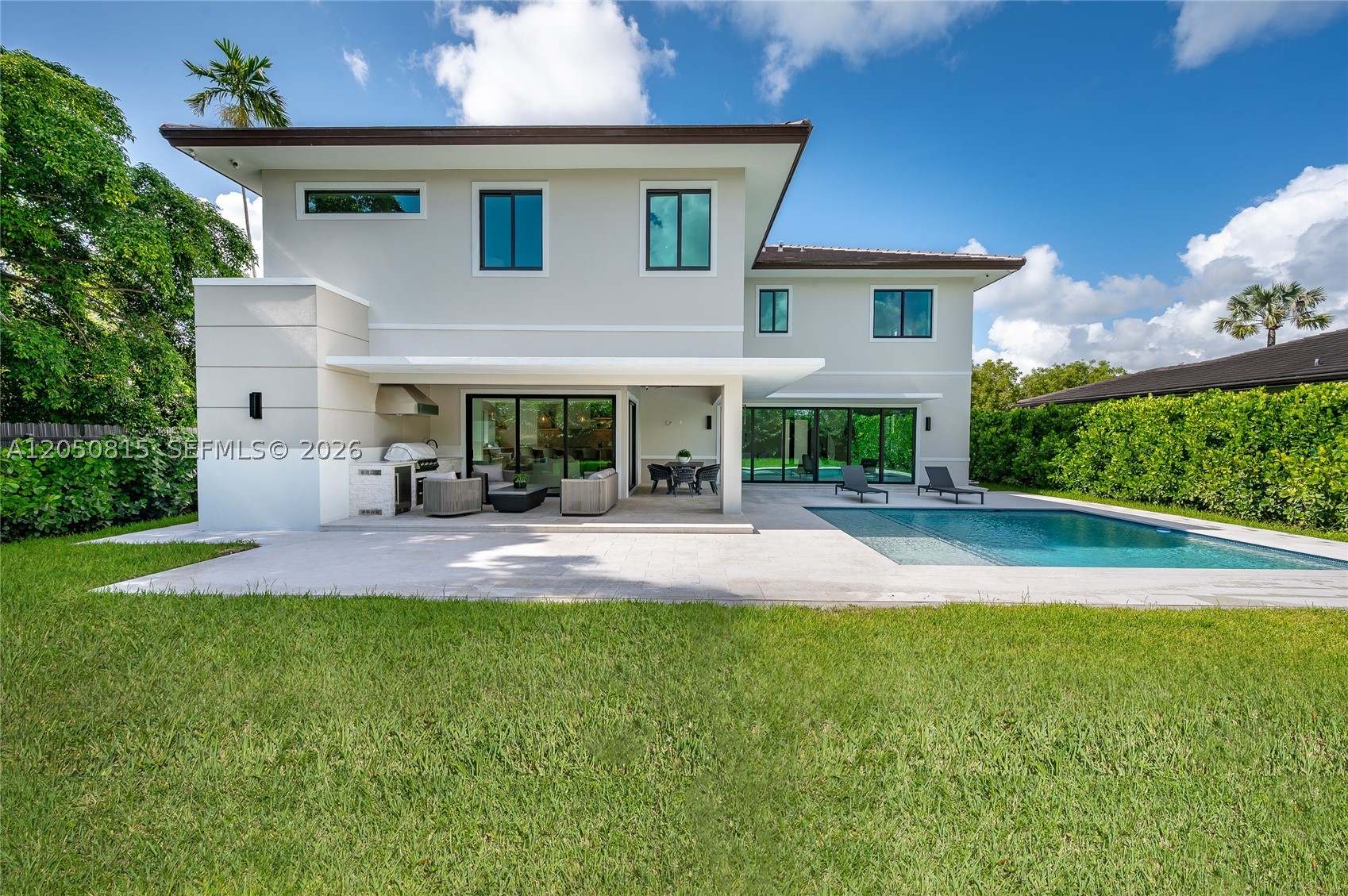 6415 SW 83rd St, Miami FL 33143