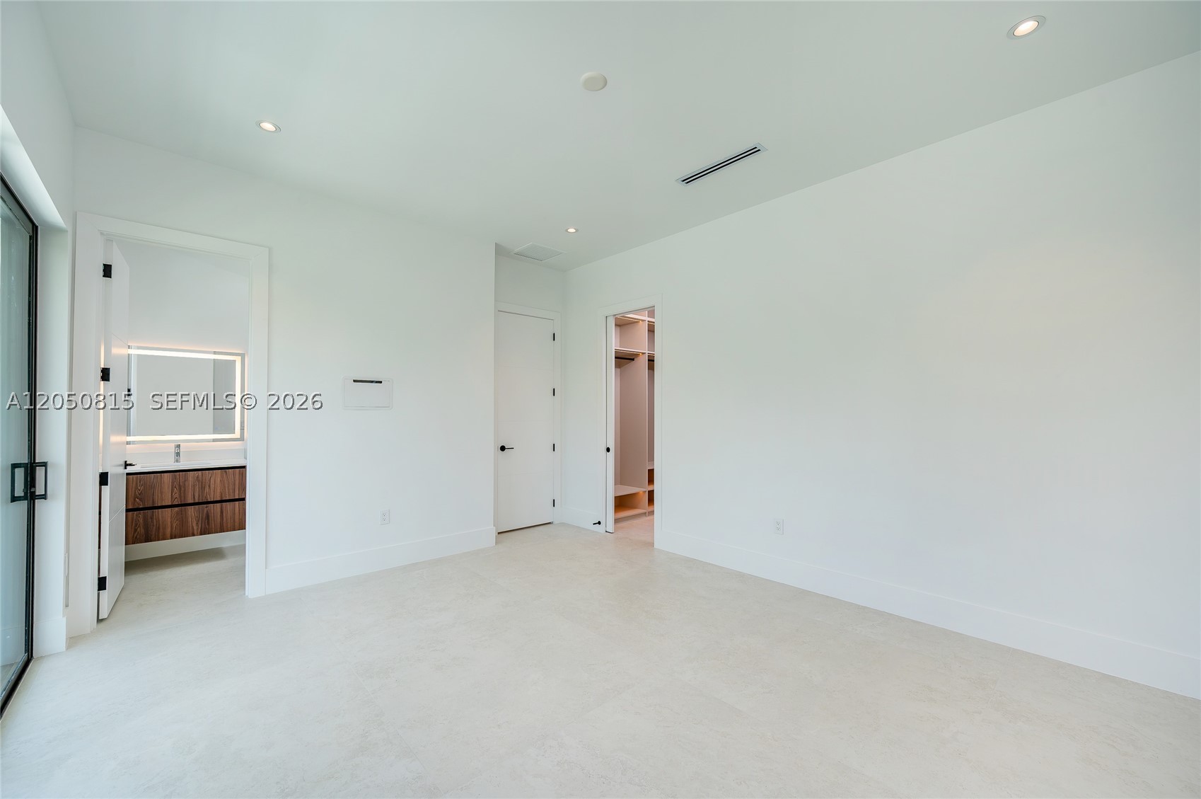 6415 SW 83rd St, Miami FL 33143
