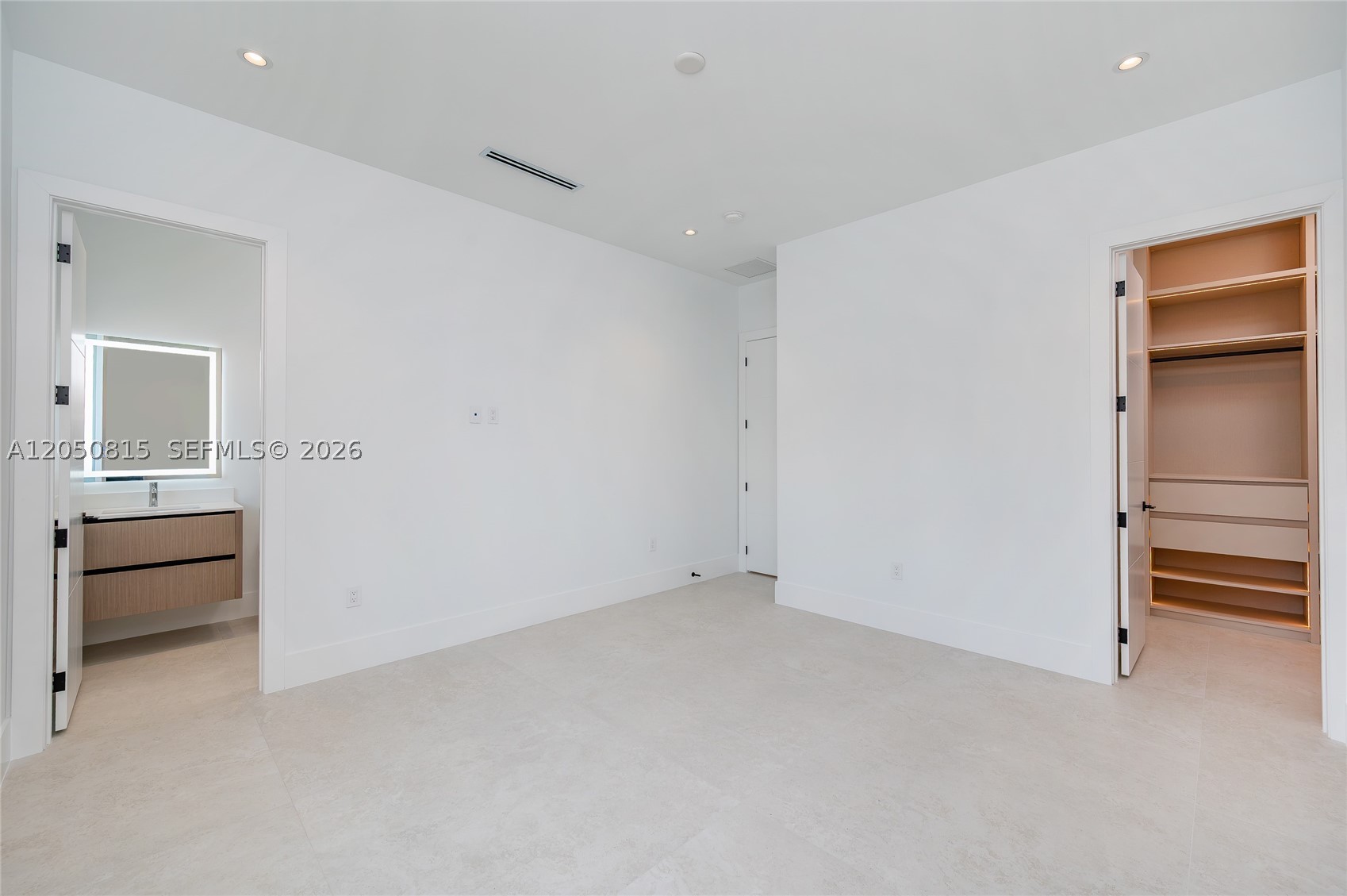 6415 SW 83rd St, Miami FL 33143