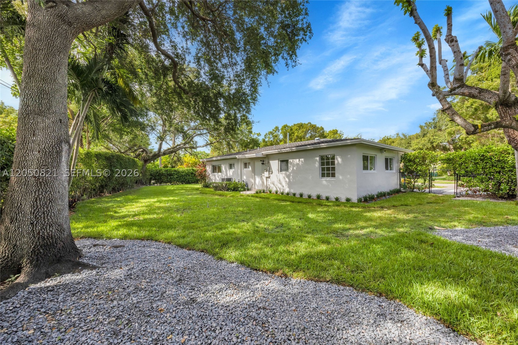 8141 SW 62nd Ct, Miami FL 33143