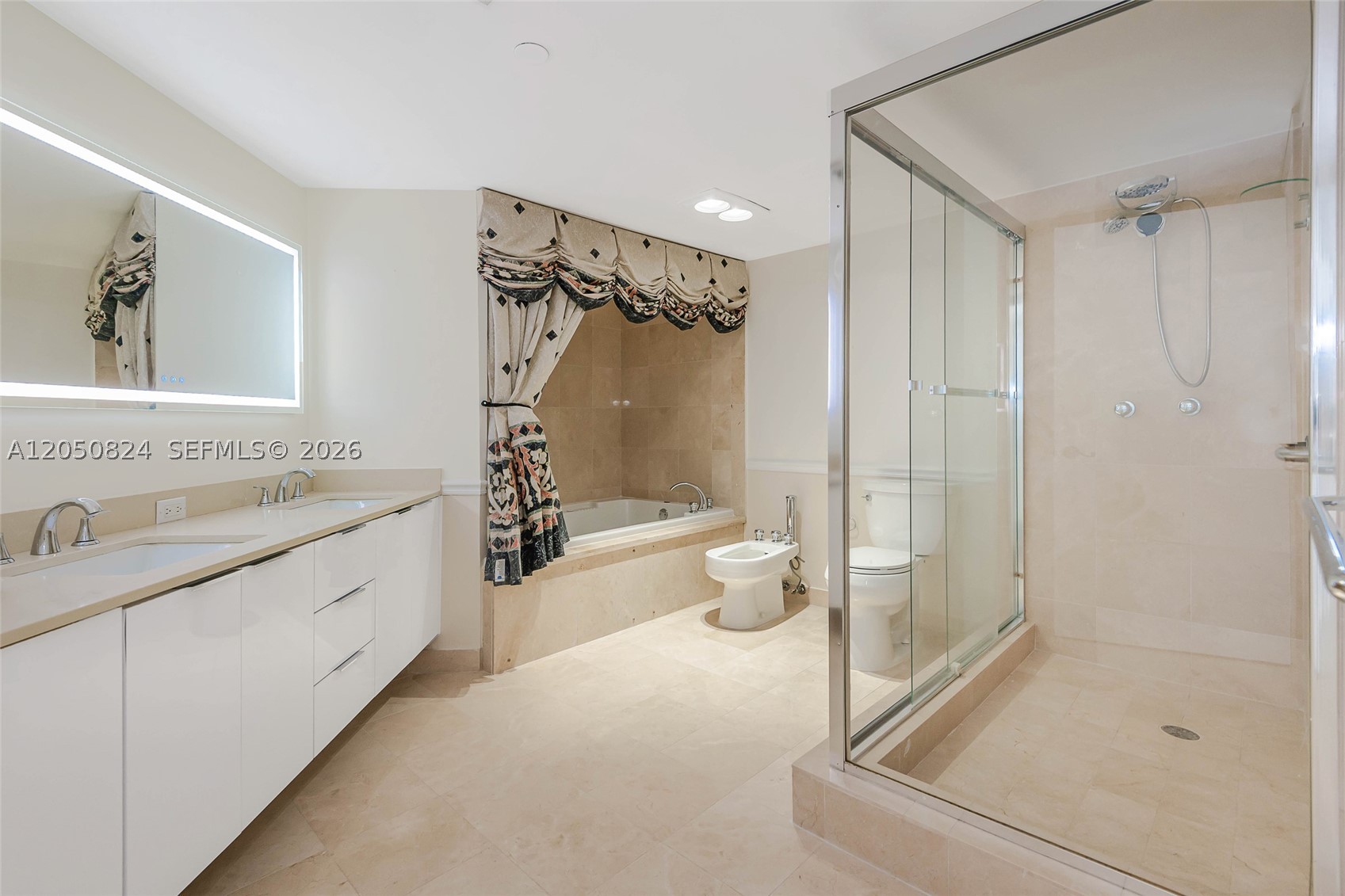 8855 Collins Ave #8J, Surfside FL 33154