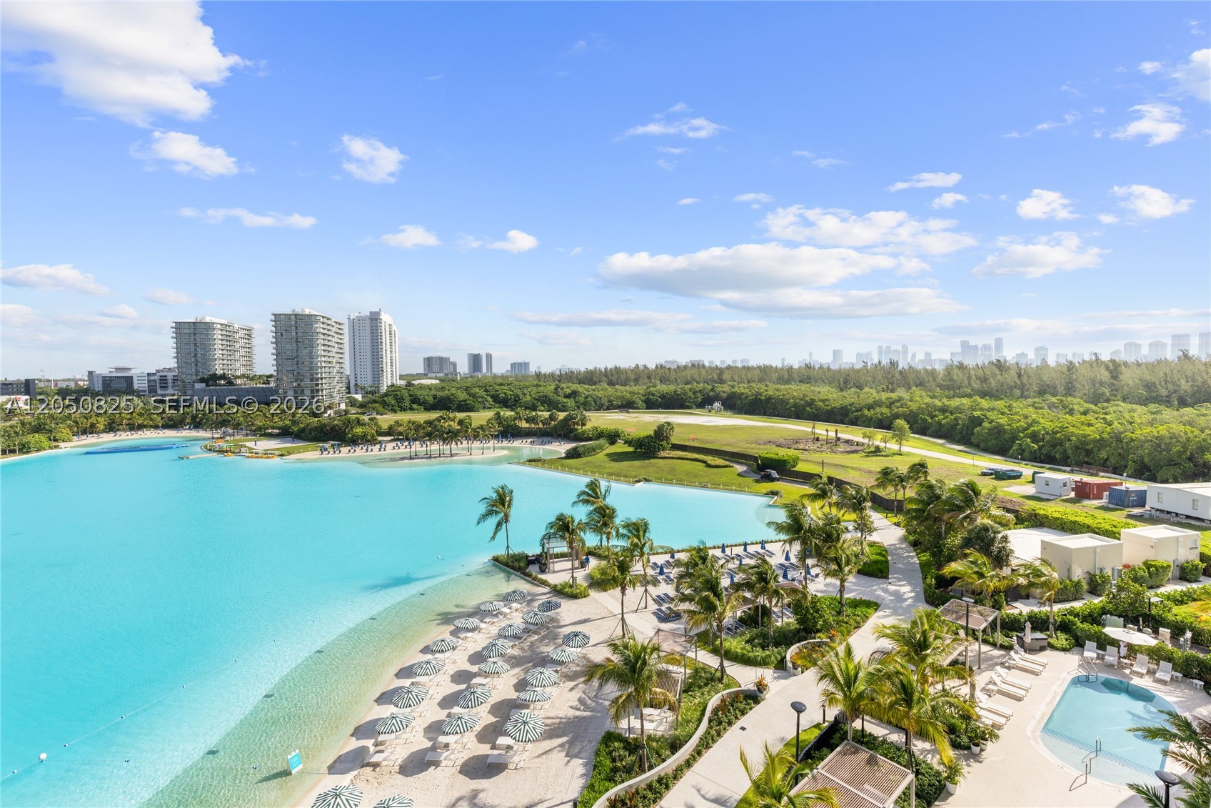 2411 Laguna Cr #606, Miami FL 33181