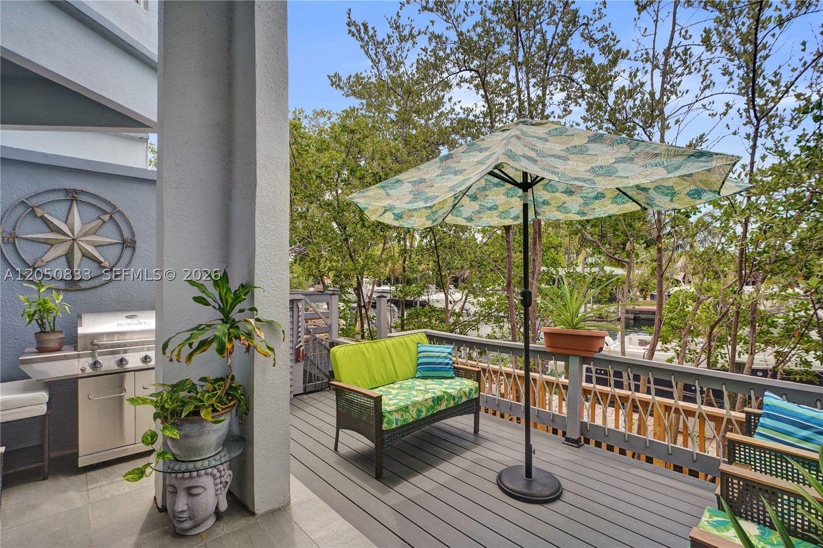 2404 NE 135th St #2404, North Miami FL 33181