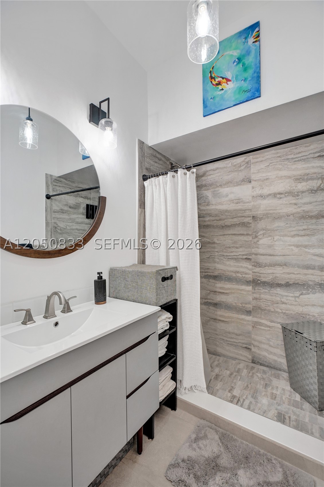 2404 NE 135th St #2404, North Miami FL 33181