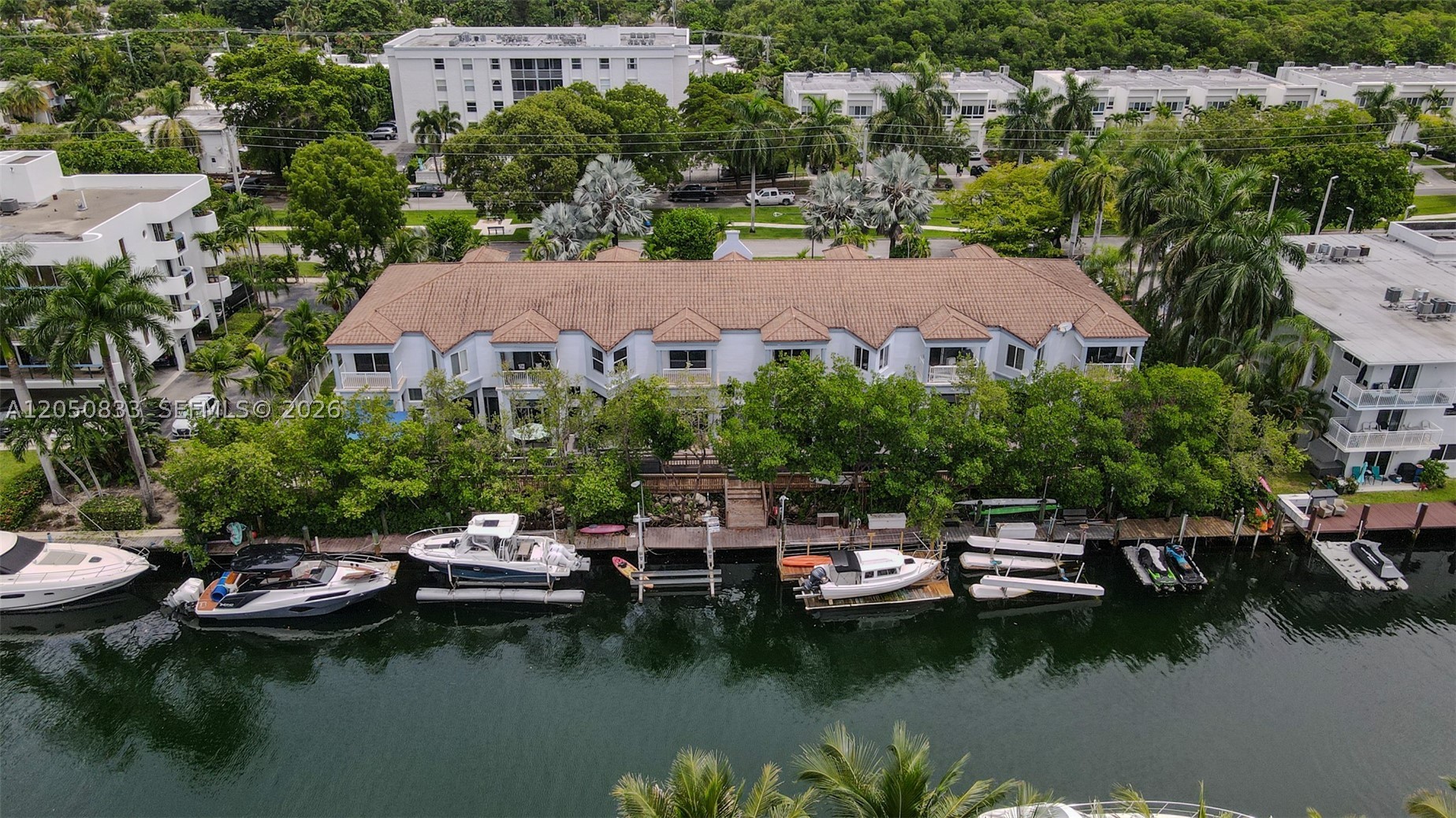 2404 NE 135th St #2404, North Miami FL 33181