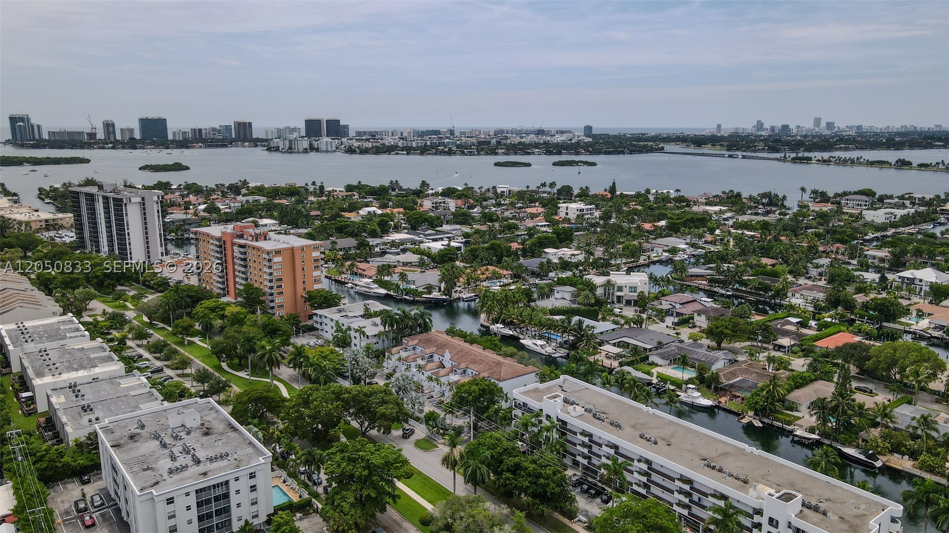 2404 NE 135th St #2404, North Miami FL 33181