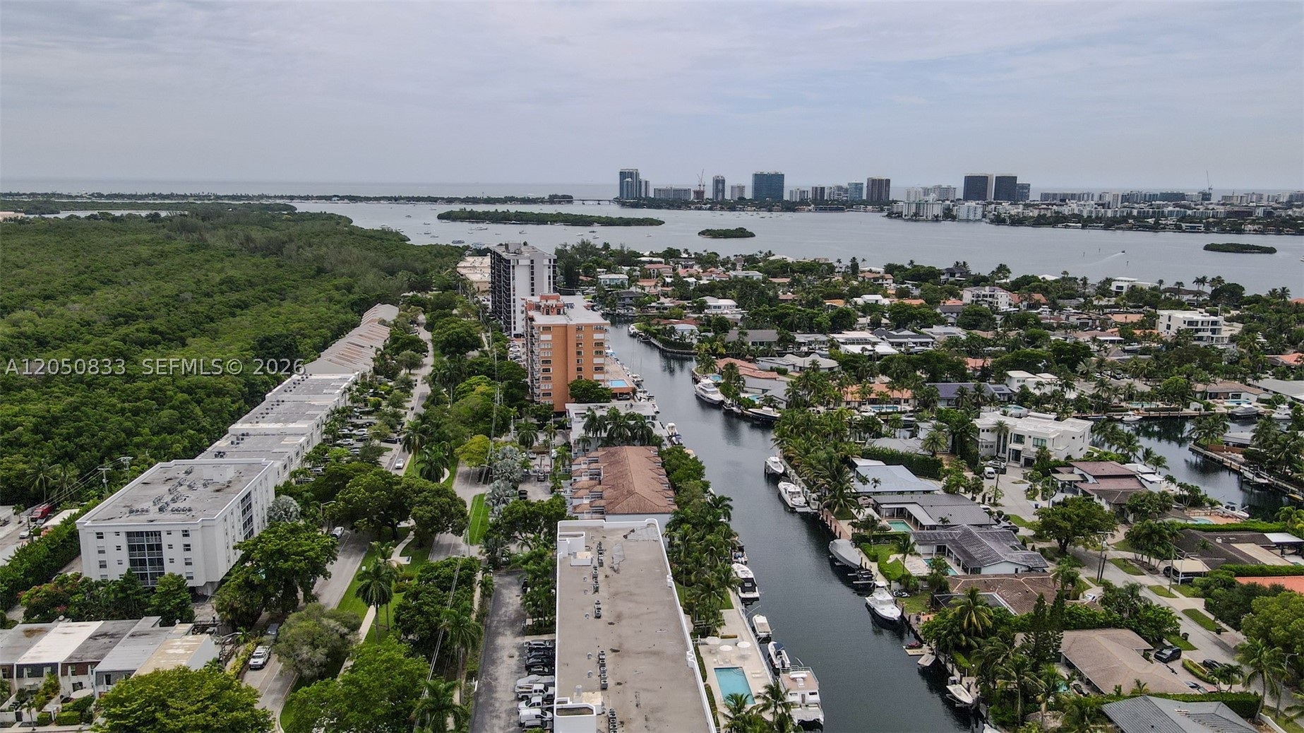 2404 NE 135th St #2404, North Miami FL 33181