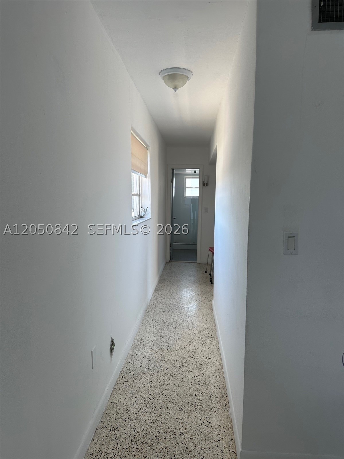 1736 SW 19th St #404, Miami FL 33145
