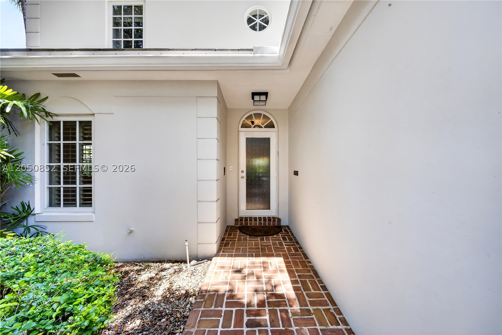 4820 Campo Sano Ct, Coral Gables FL 33146