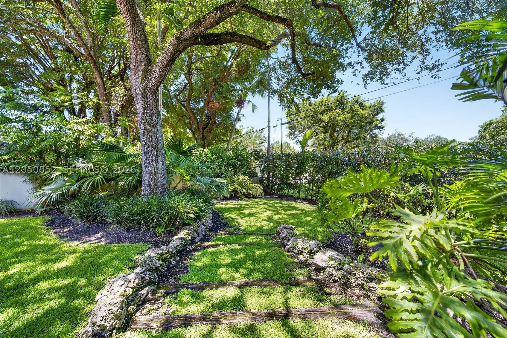 4820 Campo Sano Ct, Coral Gables FL 33146