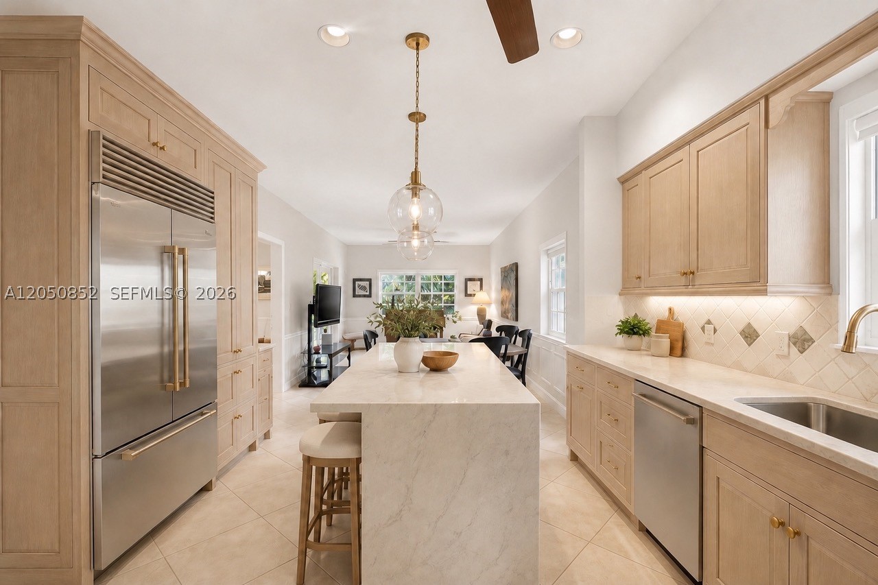 4820 Campo Sano Ct, Coral Gables FL 33146