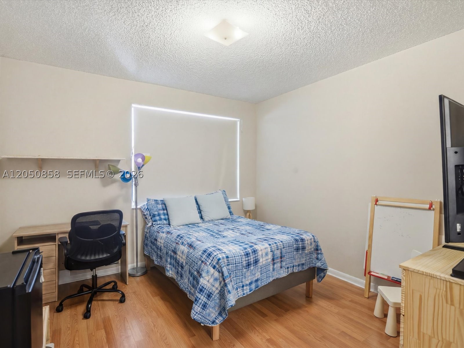 21 Simonton Cir, Weston FL 33326