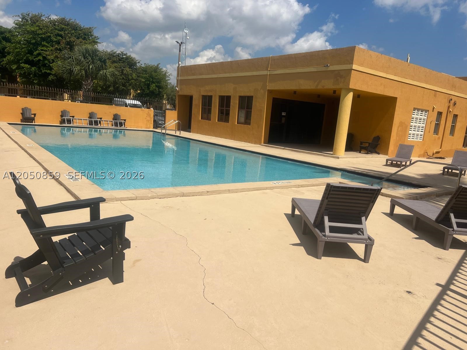590 NW 114th Ave #101, Sweetwater FL 33172
