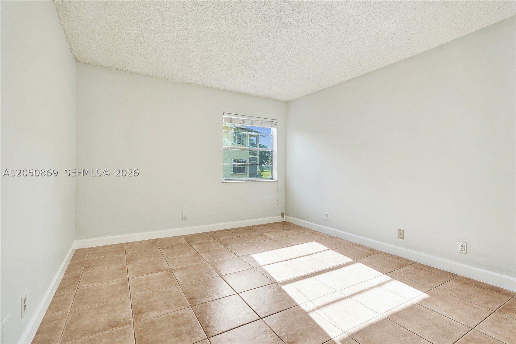 8798 Holly Ct #101, Tamarac FL 33321