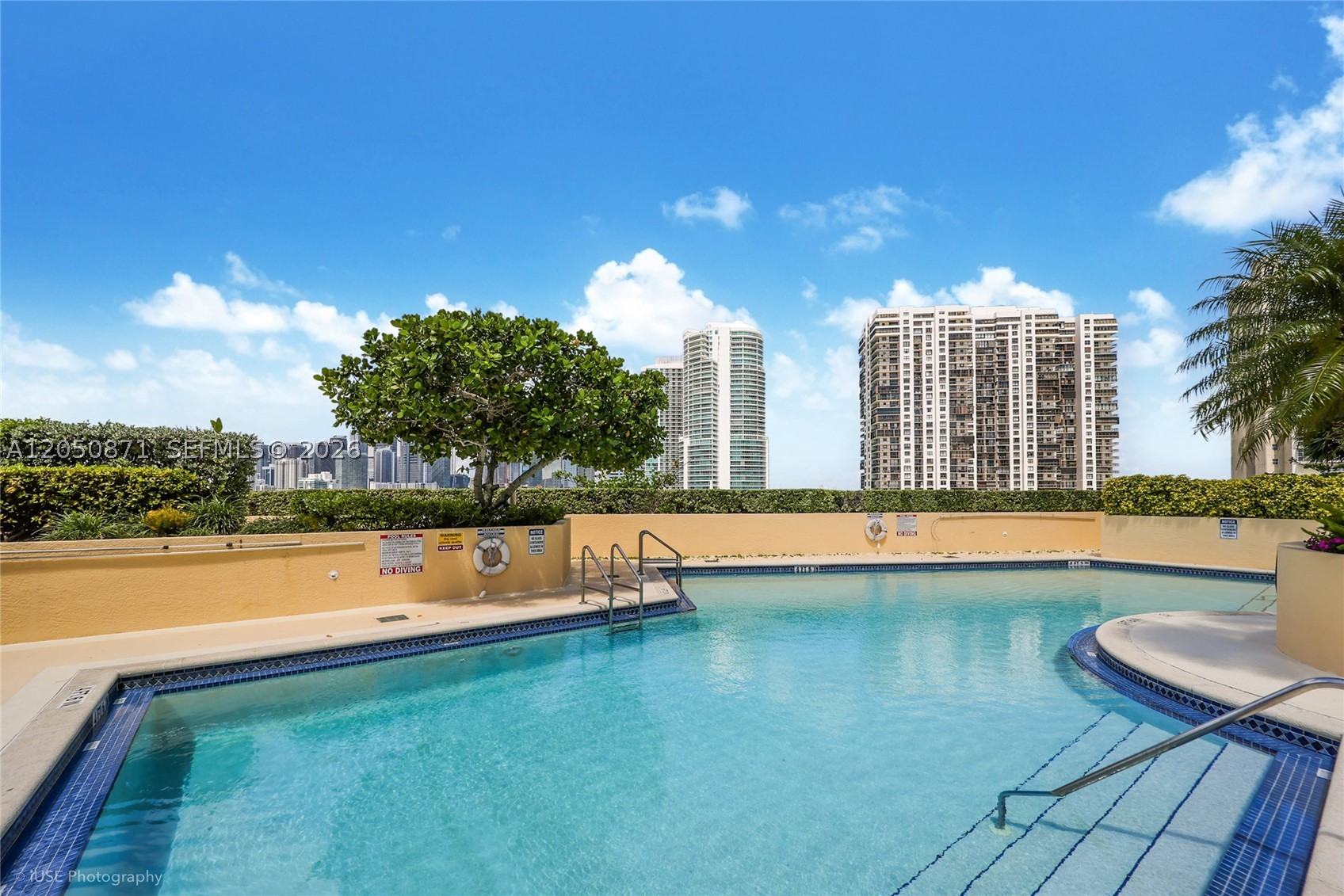 2475 Brickell Ave #1107, Miami FL 33129