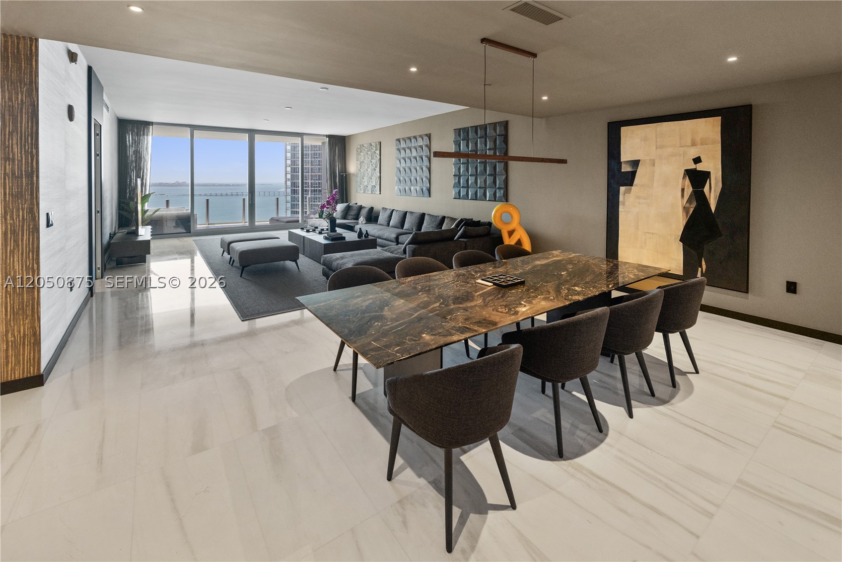 300 Biscayne Blvd Way #3104, Miami FL 33131