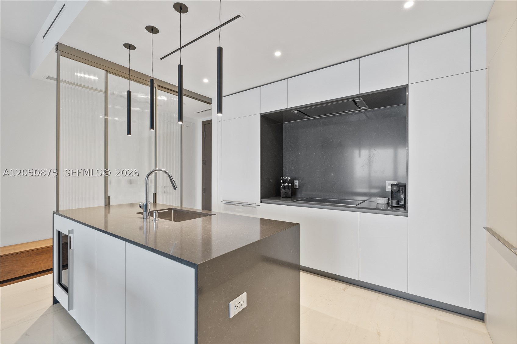 300 Biscayne Blvd Way #3104, Miami FL 33131