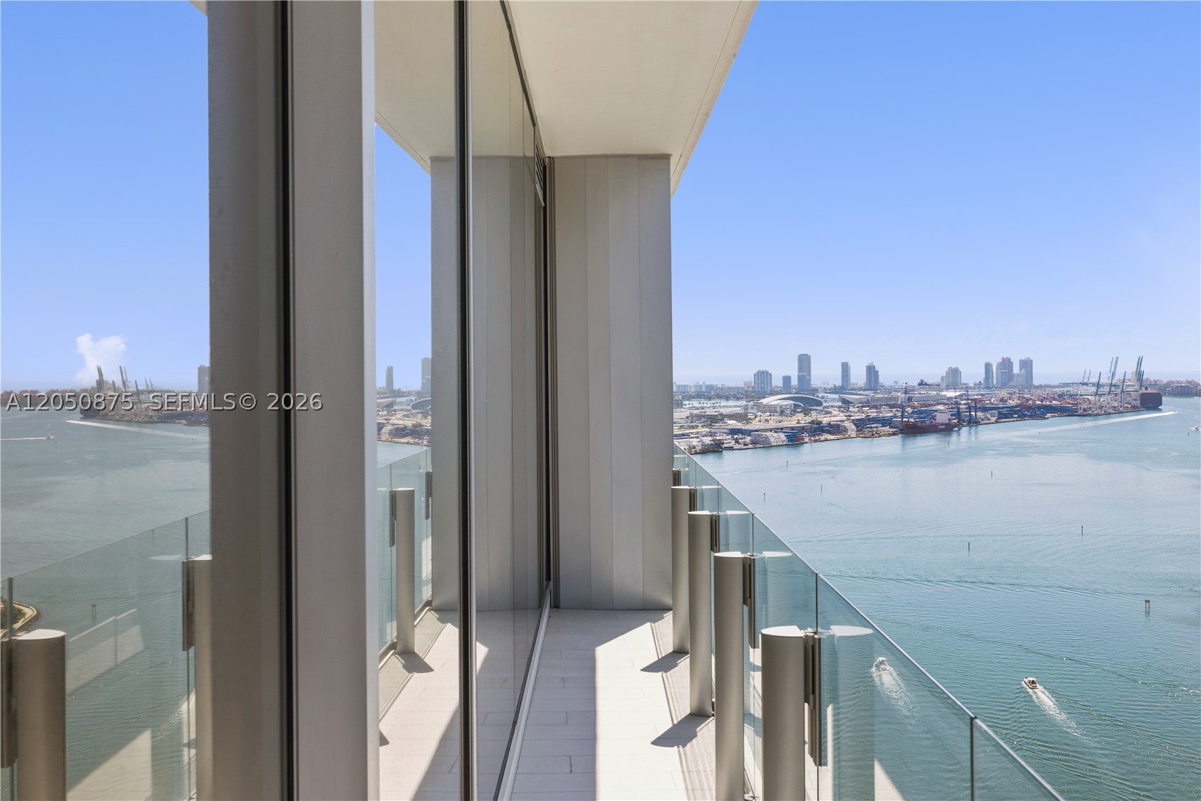 300 Biscayne Blvd Way #3104, Miami FL 33131