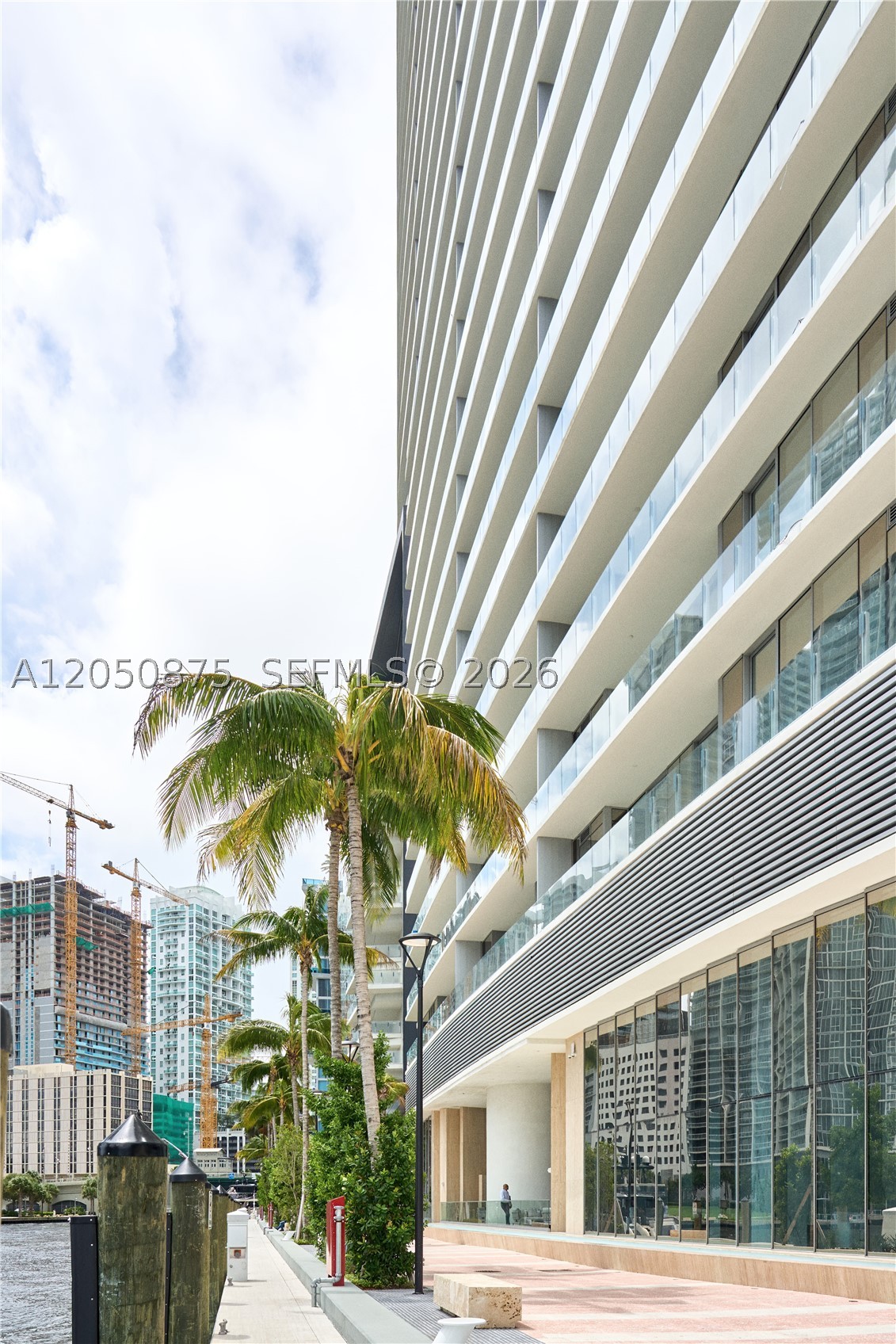 300 Biscayne Blvd Way #3104, Miami FL 33131