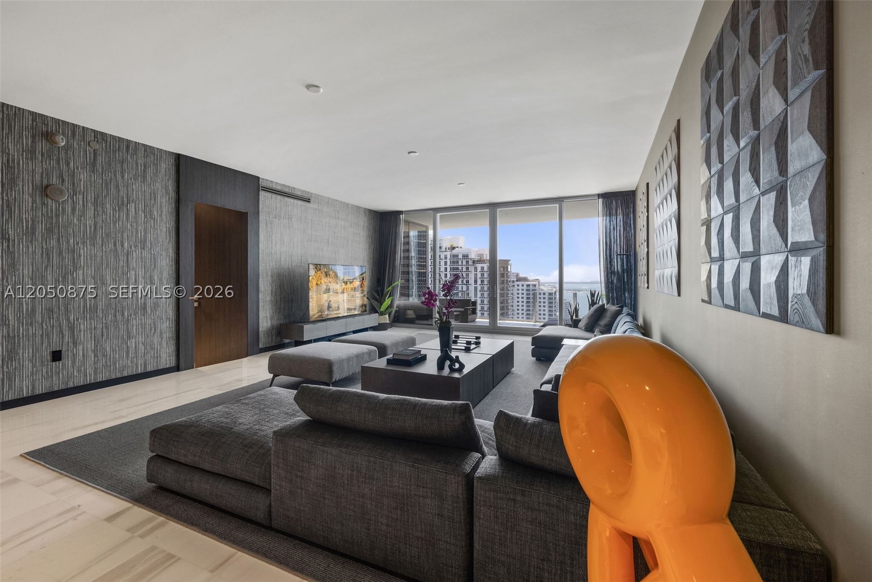 300 Biscayne Blvd Way #3104, Miami FL 33131
