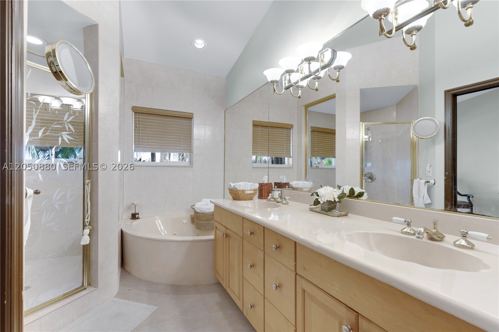 21399 Marina Cove Cir #M-15, Aventura FL 33180