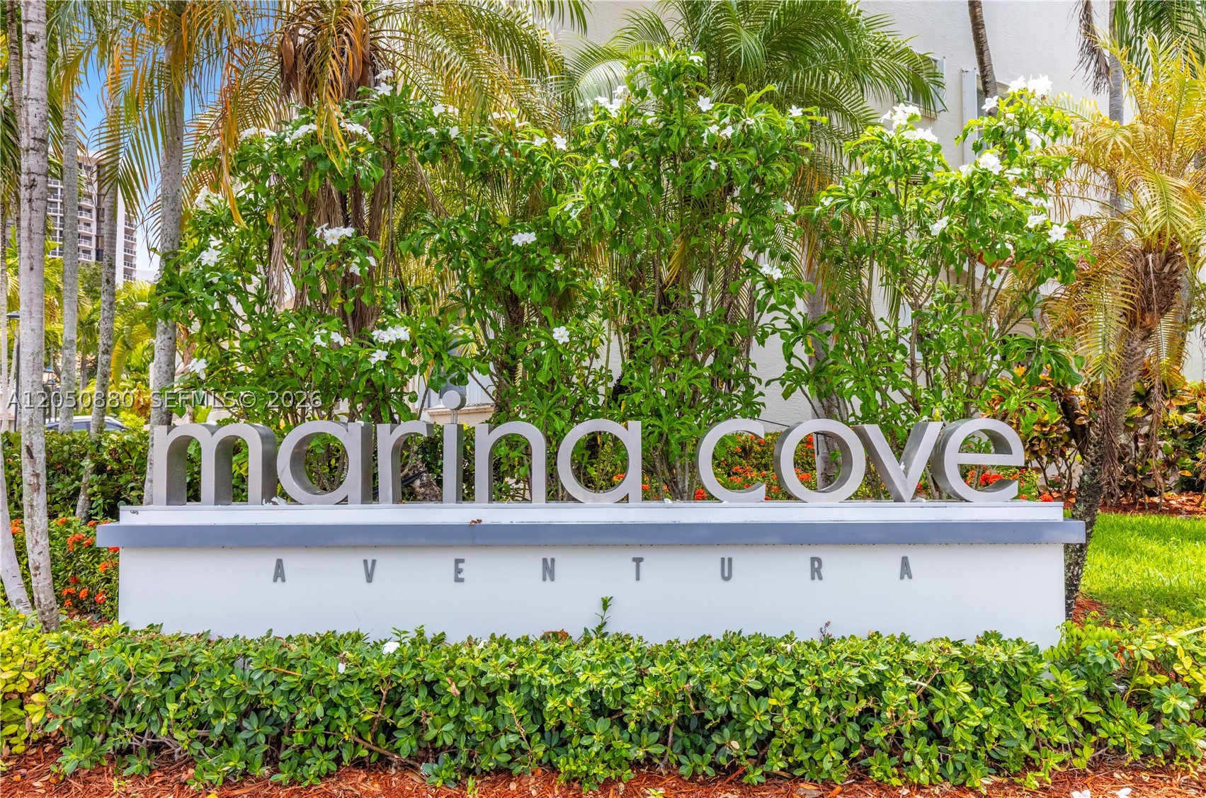 21399 Marina Cove Cir #M-15, Aventura FL 33180