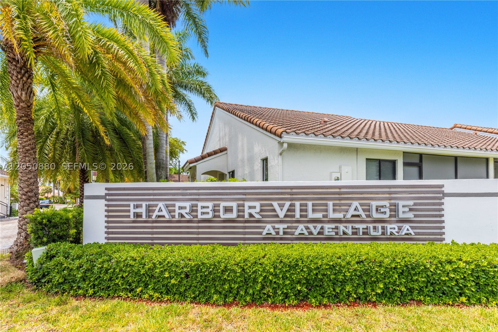21399 Marina Cove Cir #M-15, Aventura FL 33180