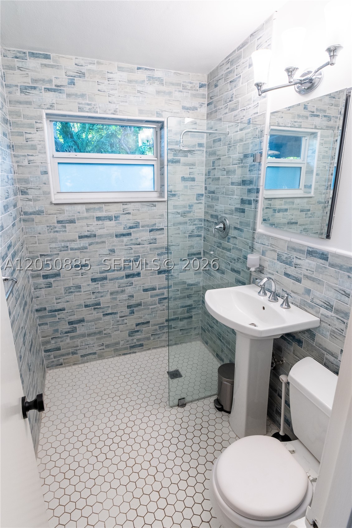 5030 SW 113th Ct, Miami FL 33165
