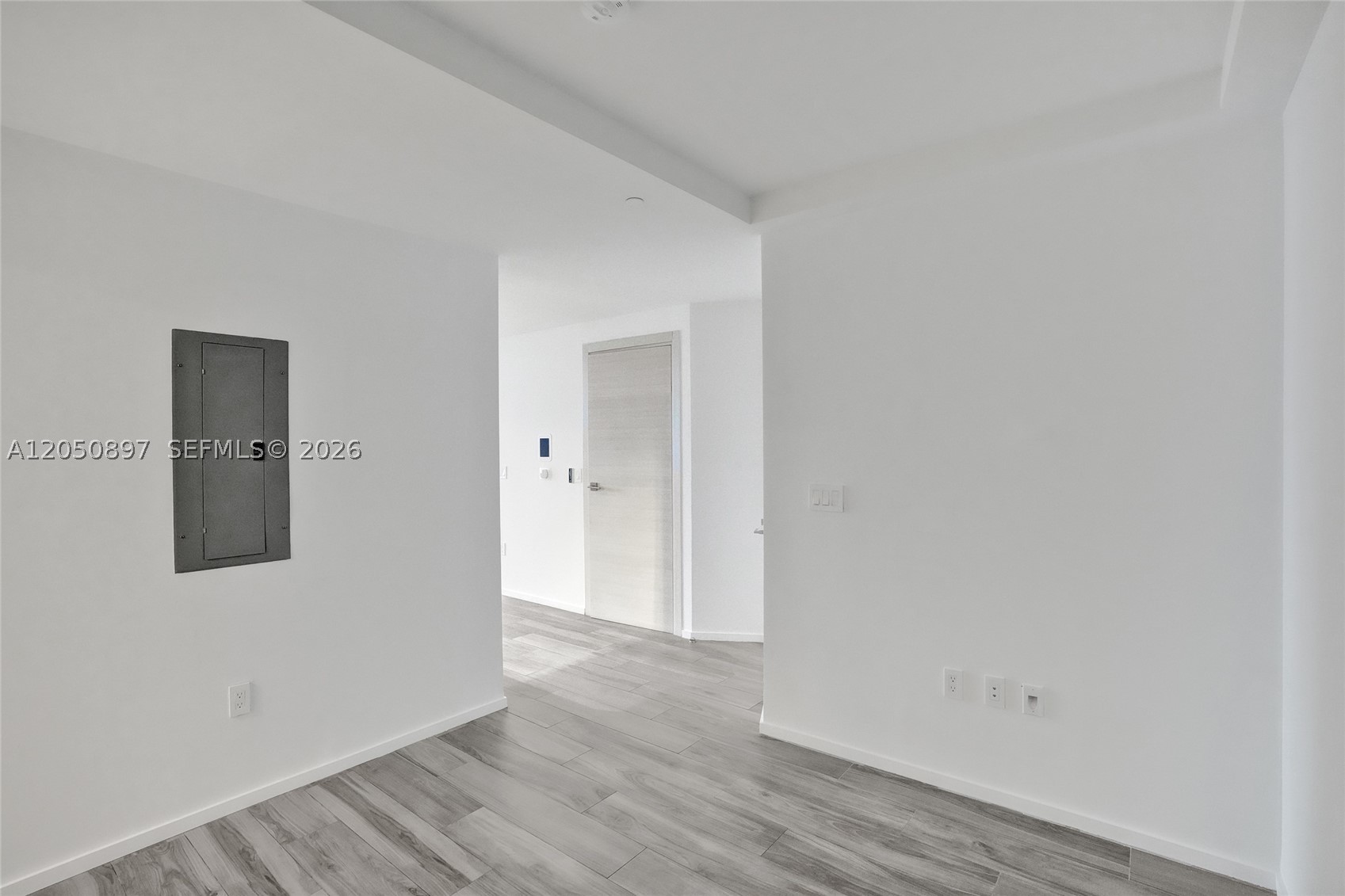 801 S Miami Ave #3903, Miami FL 33130