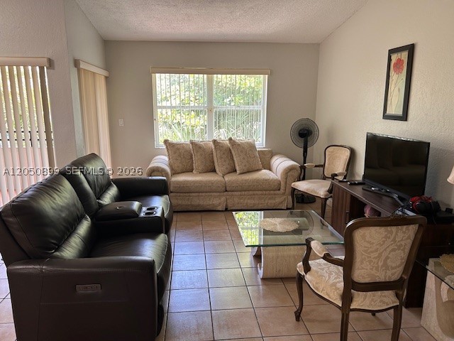 11201 NW 7th St #204, Sweetwater FL 33172