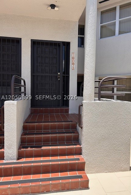 11201 NW 7th St #204, Sweetwater FL 33172
