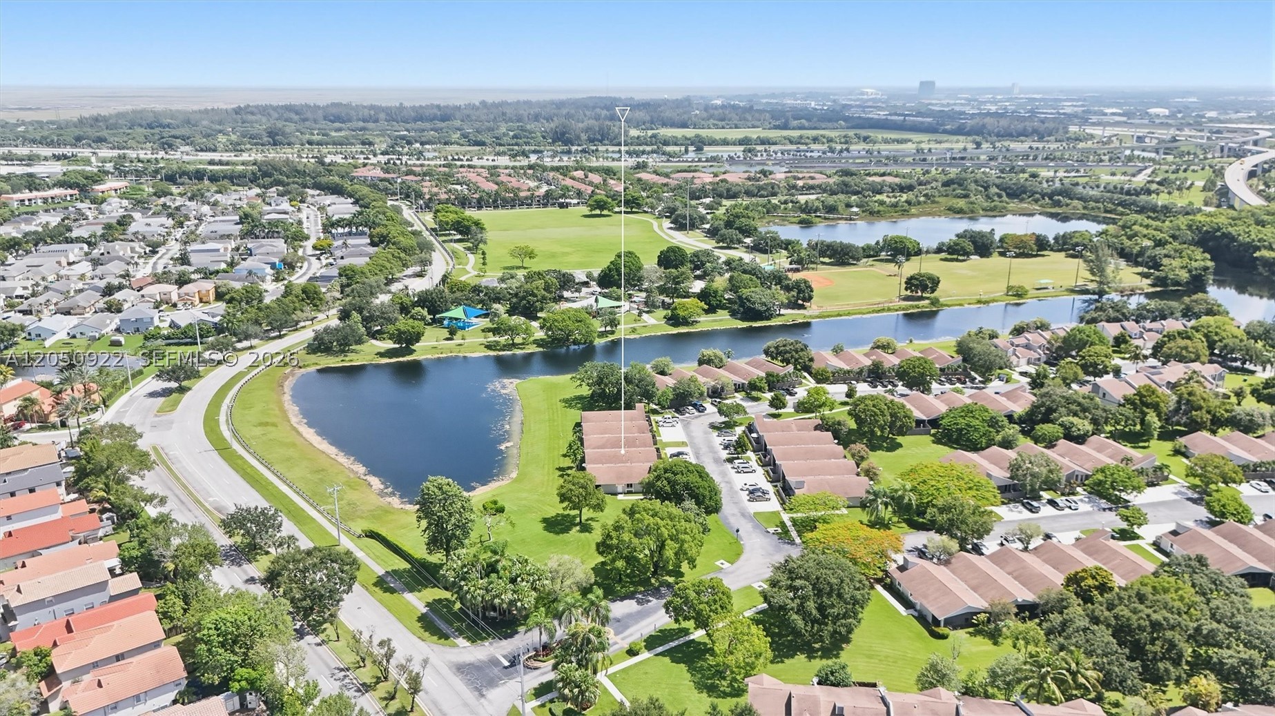 502 Woodgate Cir #B, Sunrise FL 33326