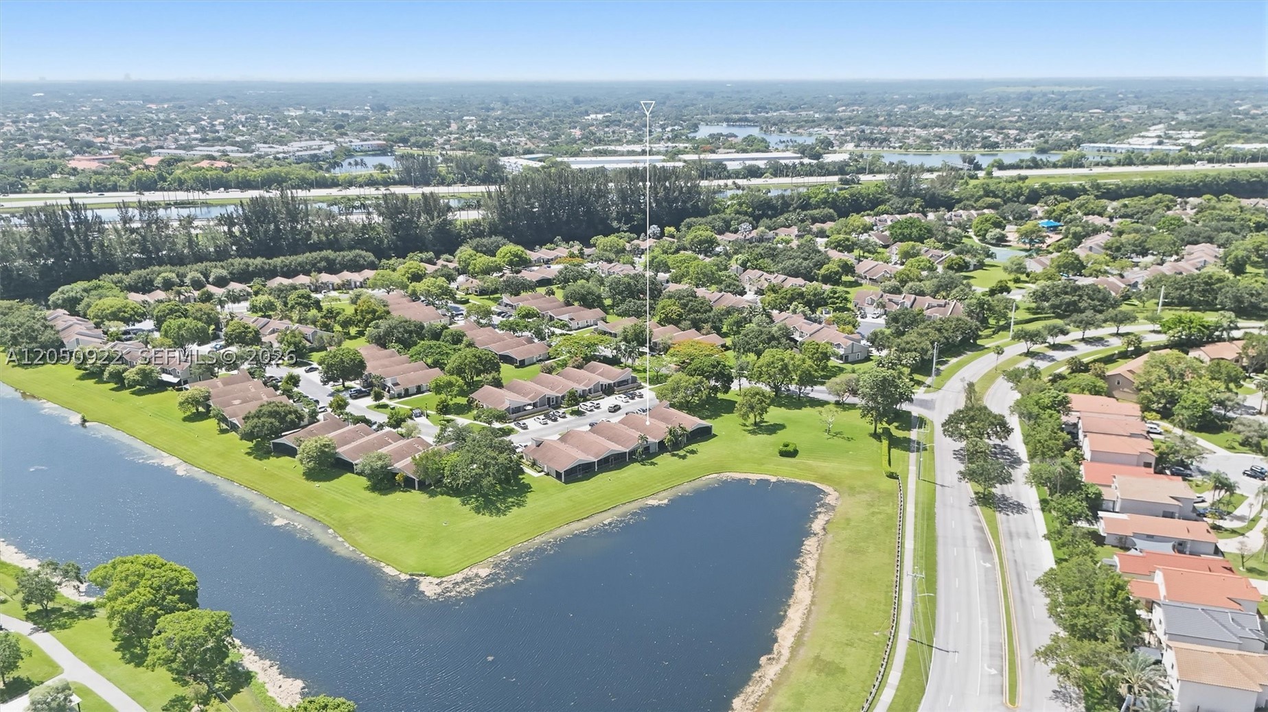 502 Woodgate Cir #B, Sunrise FL 33326