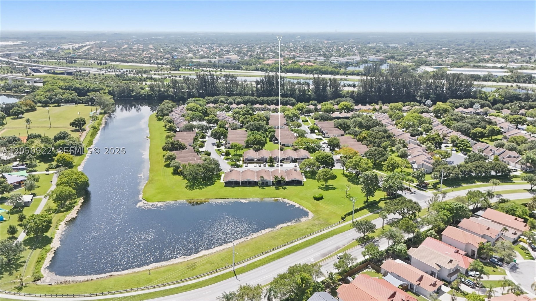 502 Woodgate Cir #B, Sunrise FL 33326