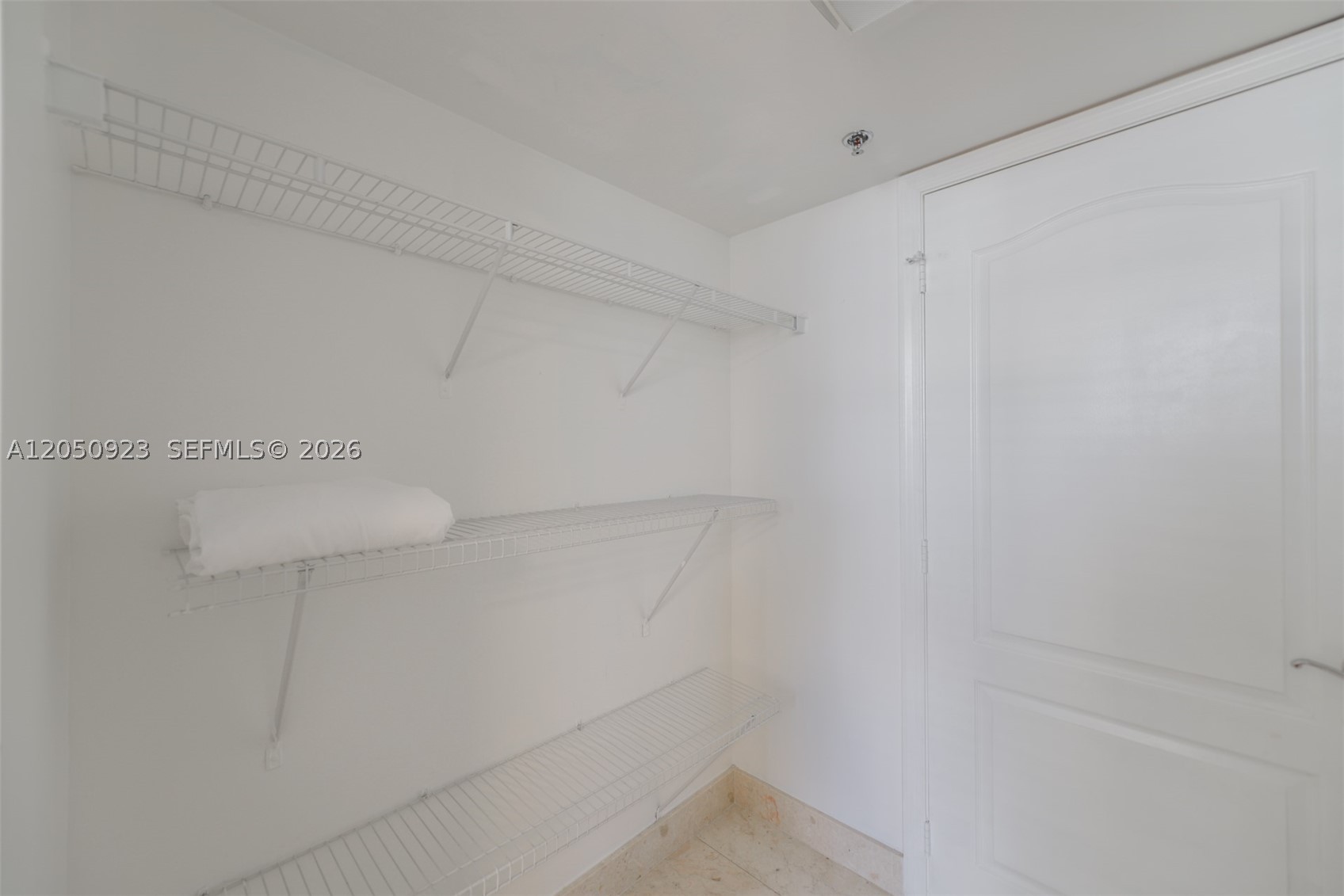1200 Brickell Bay Dr #2324, Miami FL 33131