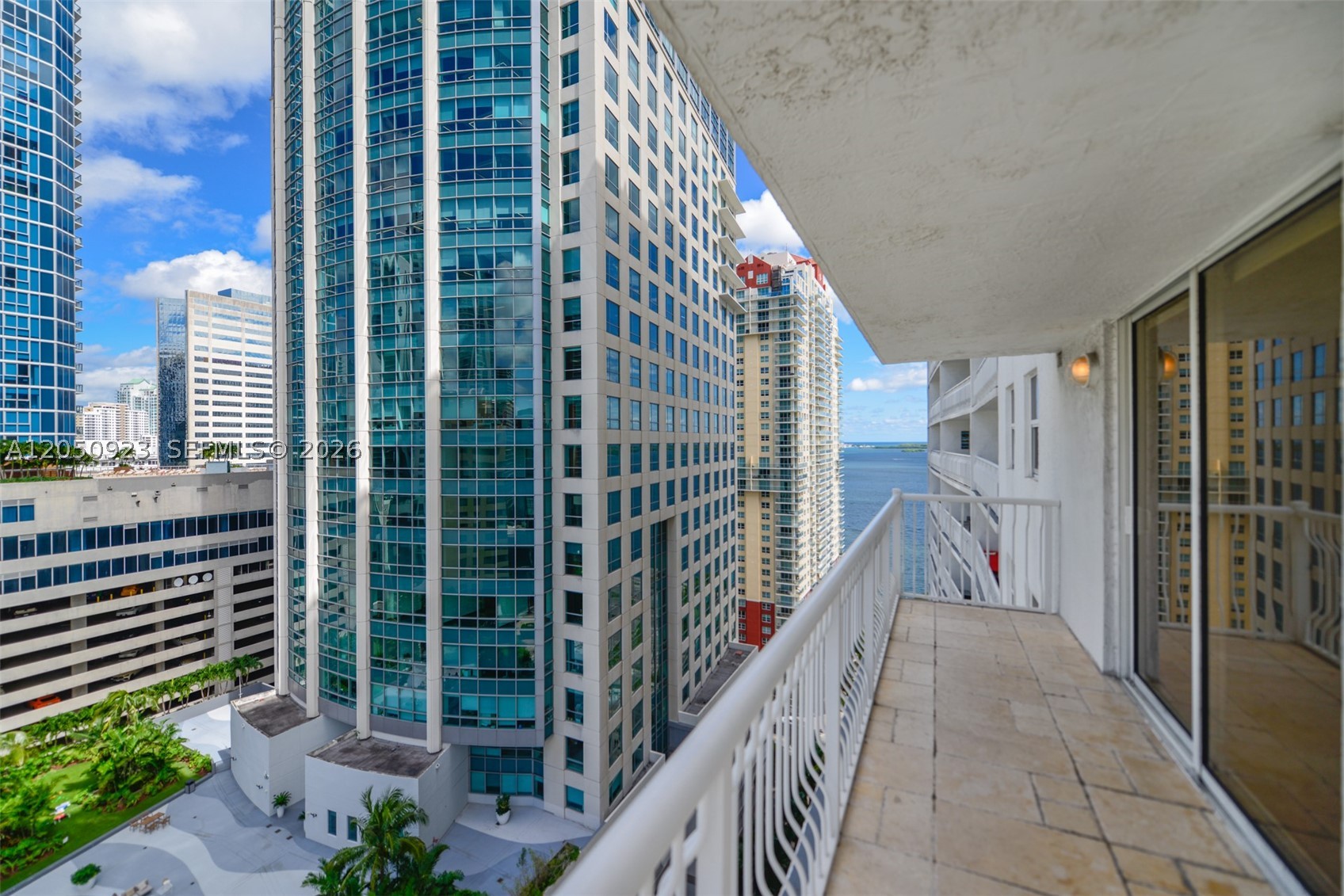 1200 Brickell Bay Dr #2324, Miami FL 33131
