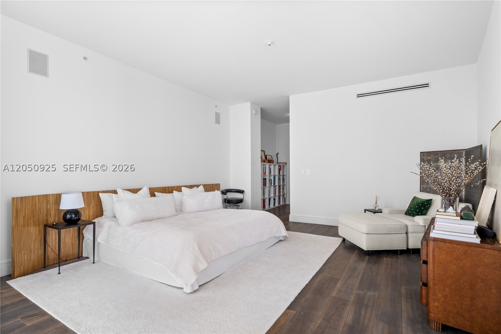 3250 NE 188th St #608, Aventura FL 33180