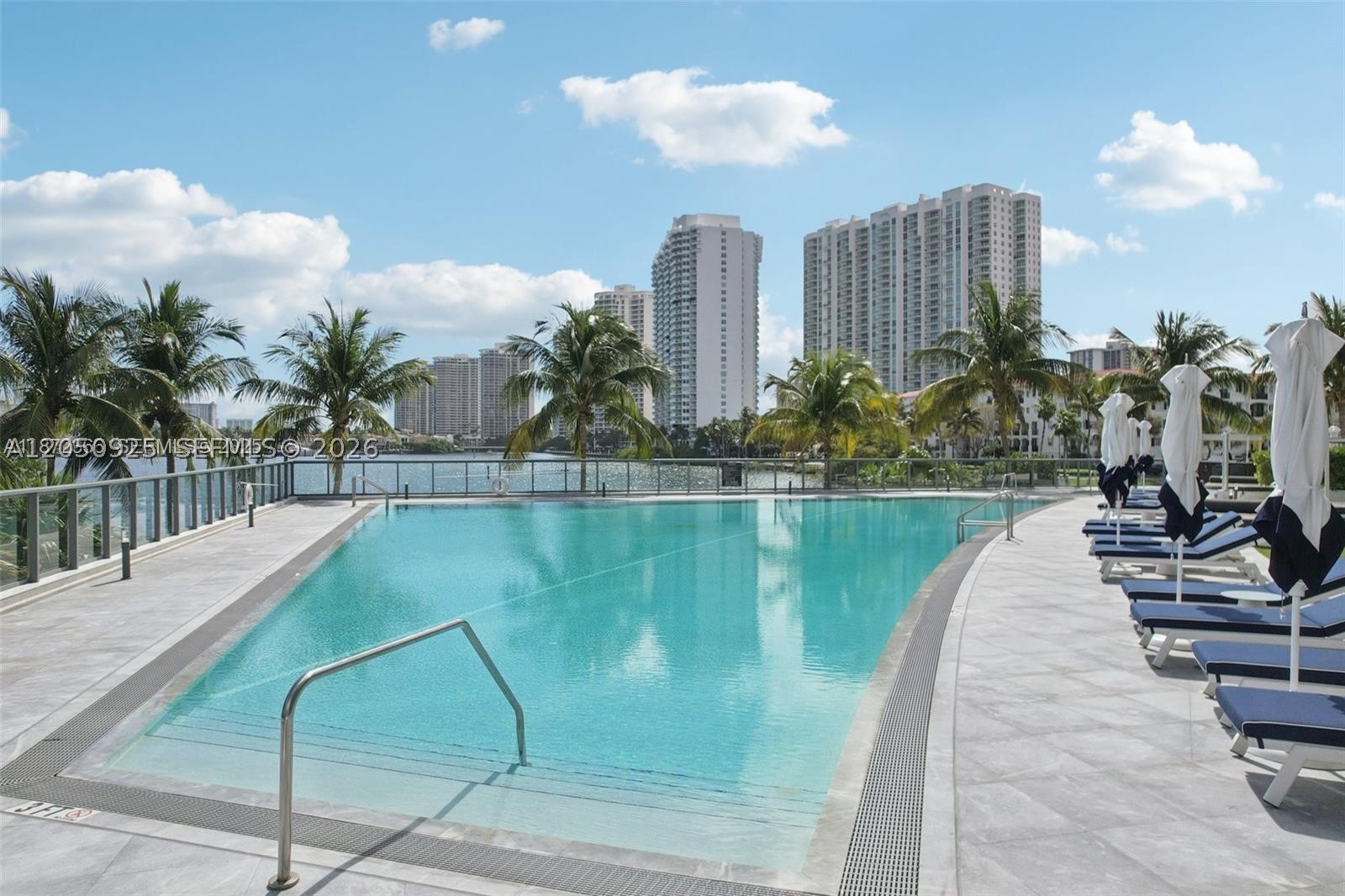 3250 NE 188th St #608, Aventura FL 33180
