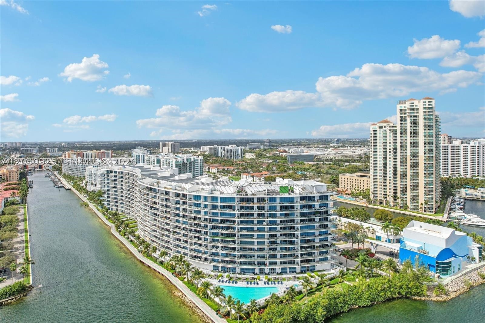 3250 NE 188th St #608, Aventura FL 33180