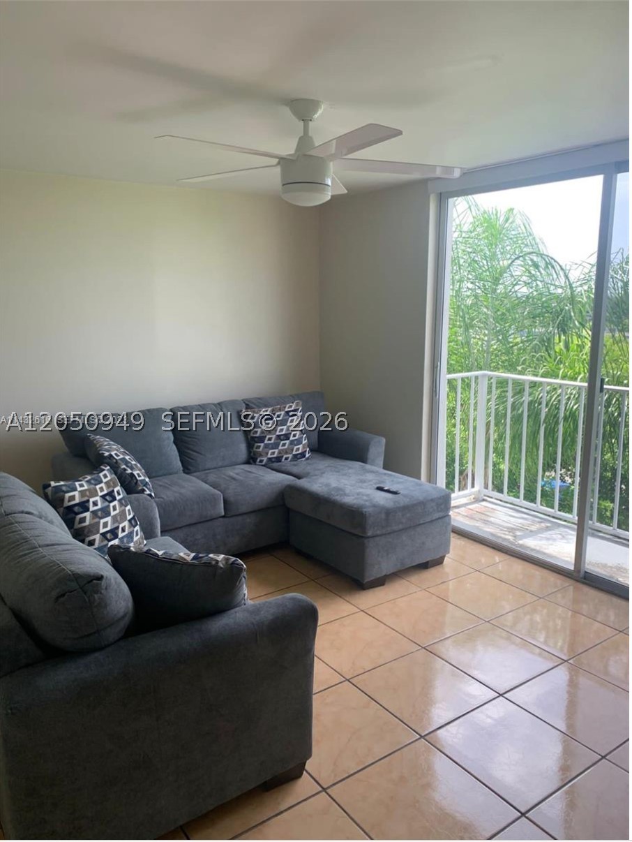 1740 NW N River Dr #623, Miami FL 33125