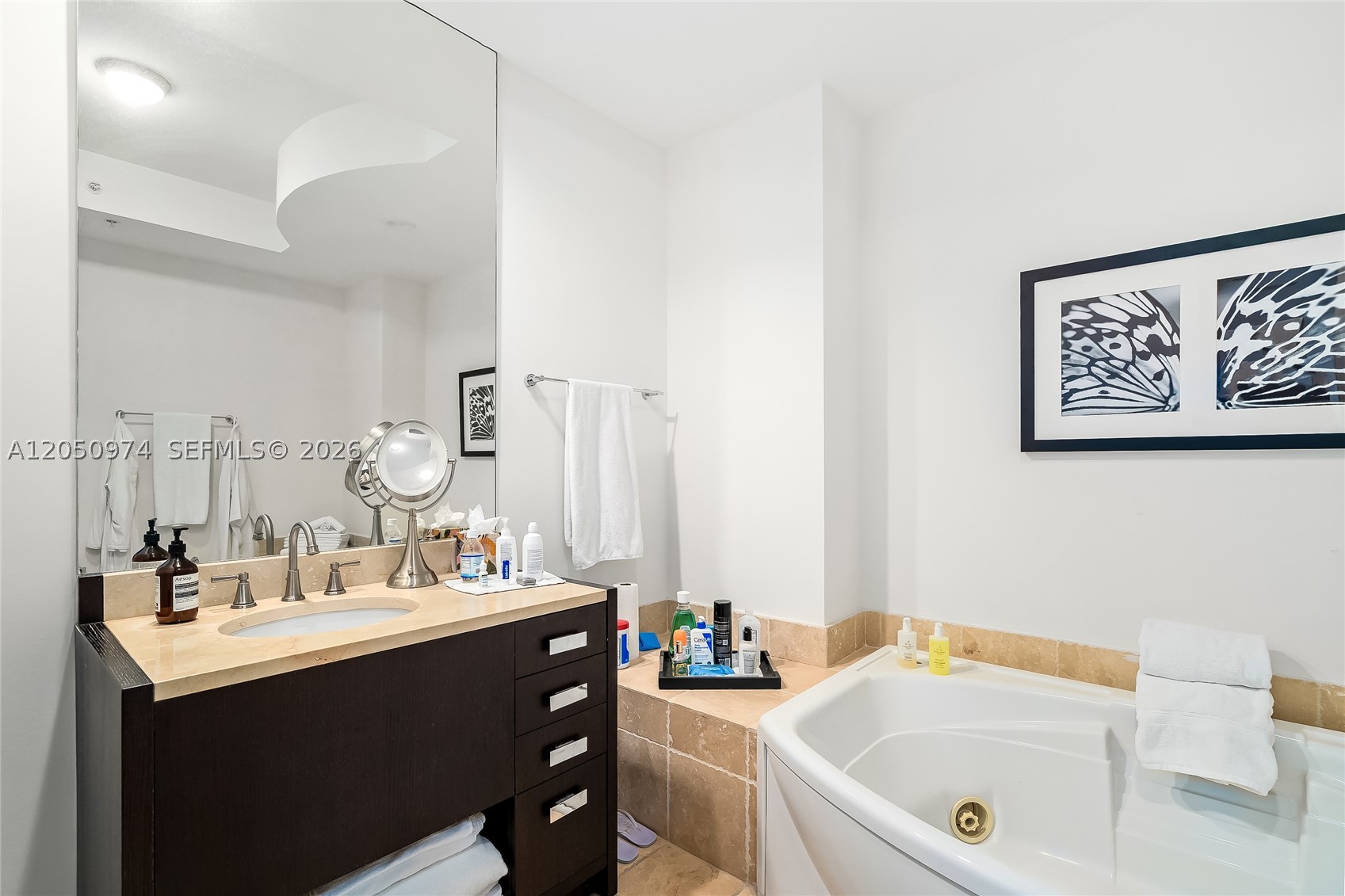 18201 Collins Ave #3408, Sunny Isles Beach FL 33160