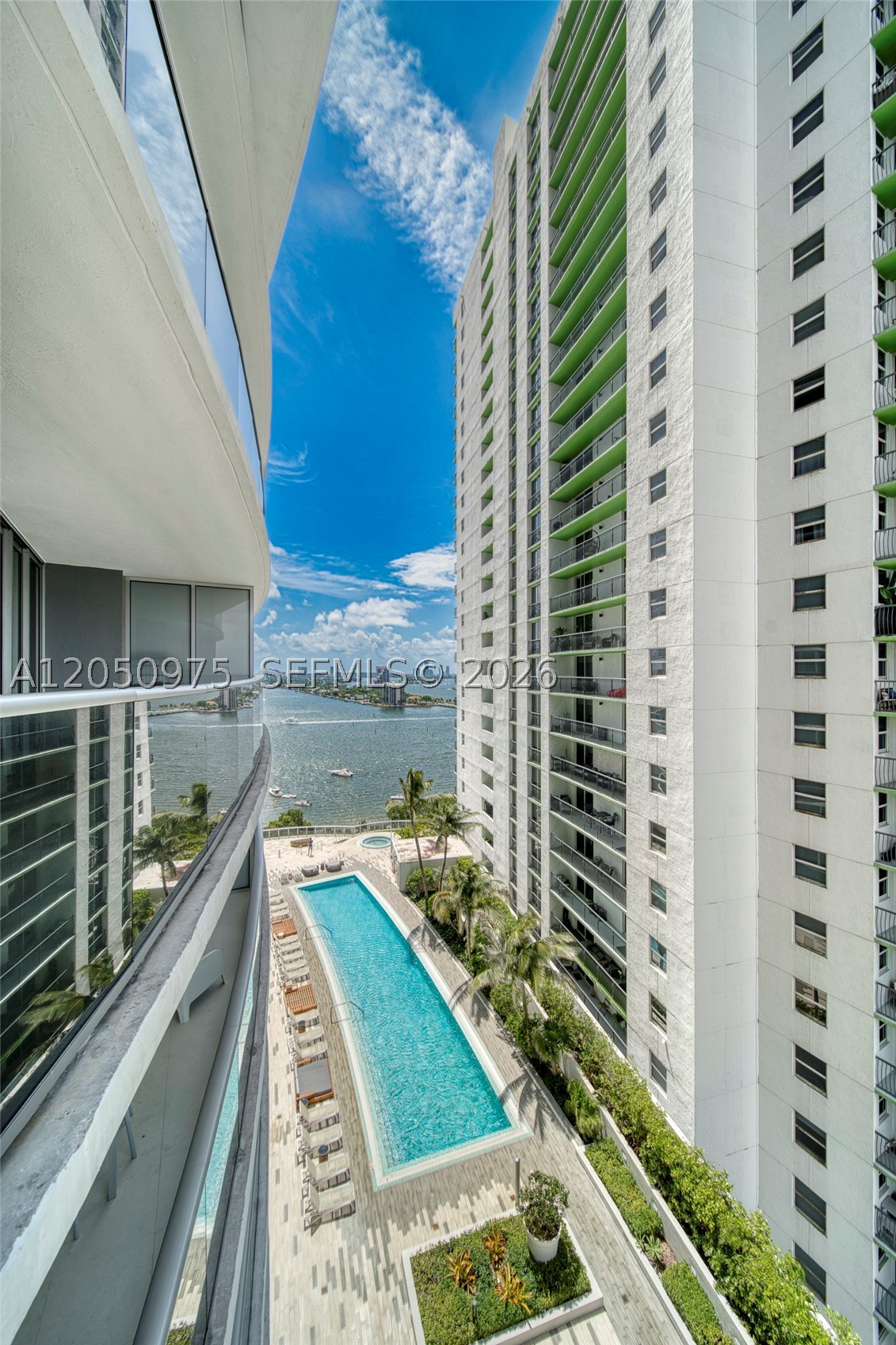 488 NE 18th St #2002, Miami FL 33132