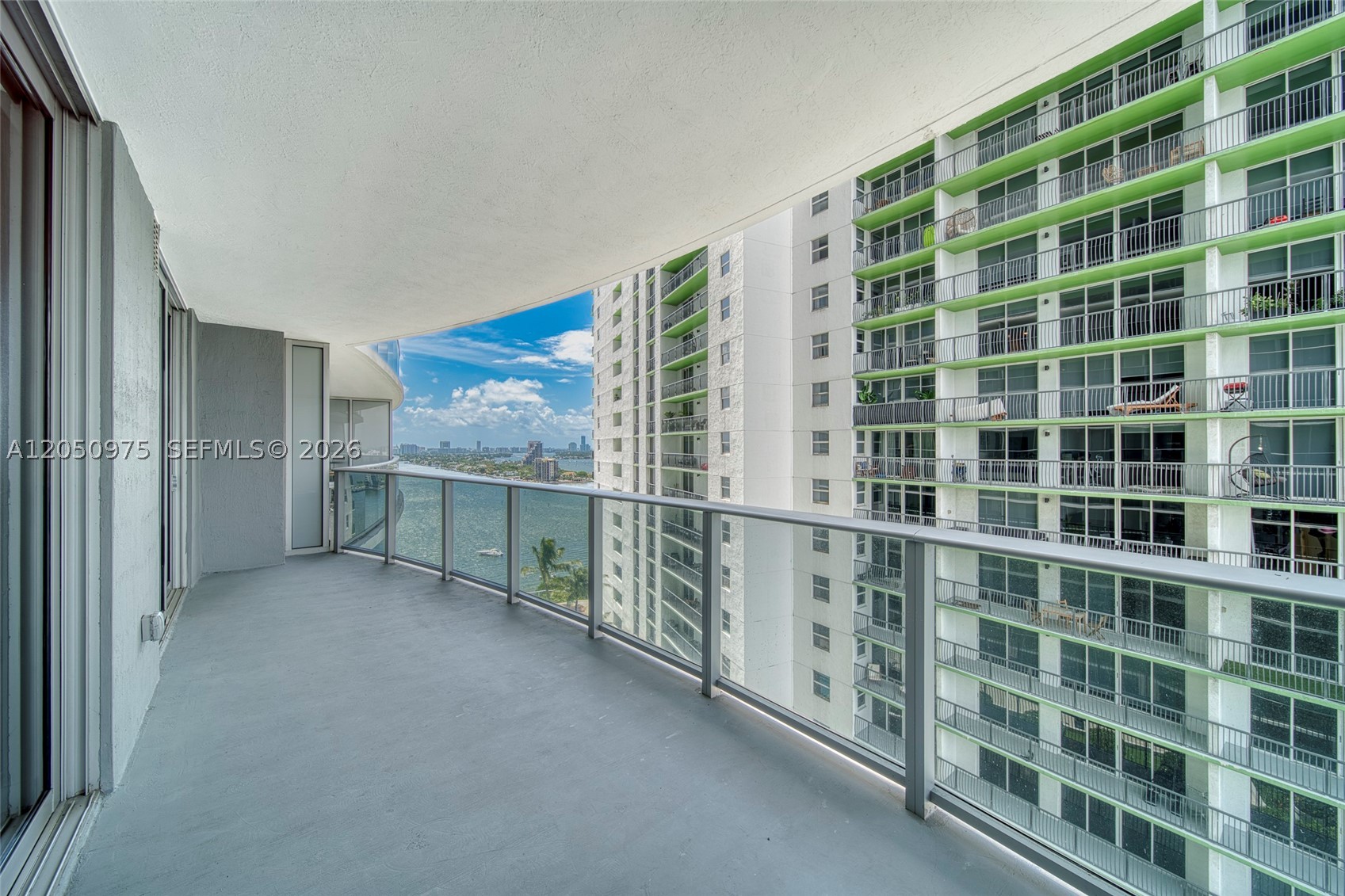 488 NE 18th St #2002, Miami FL 33132