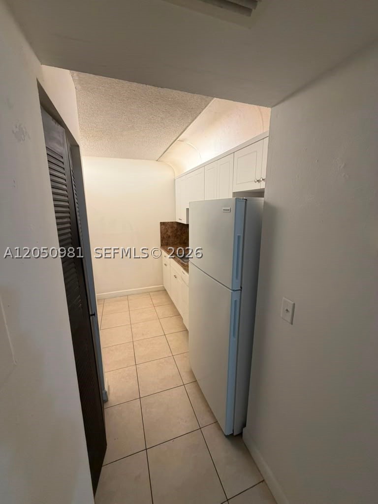8200 SW 210th St #303, Cutler Bay FL 33189