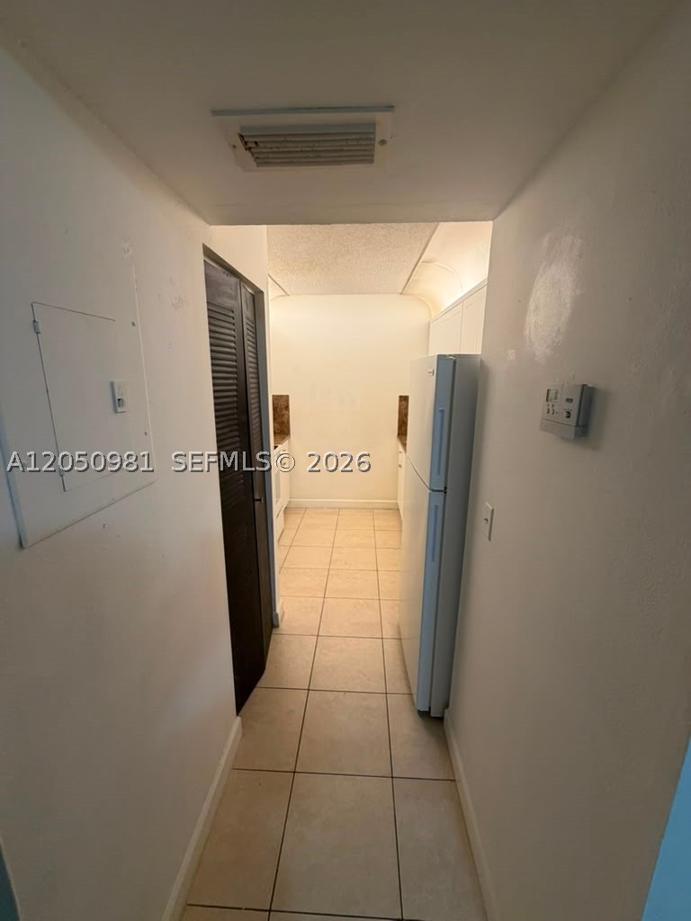 8200 SW 210th St #303, Cutler Bay FL 33189