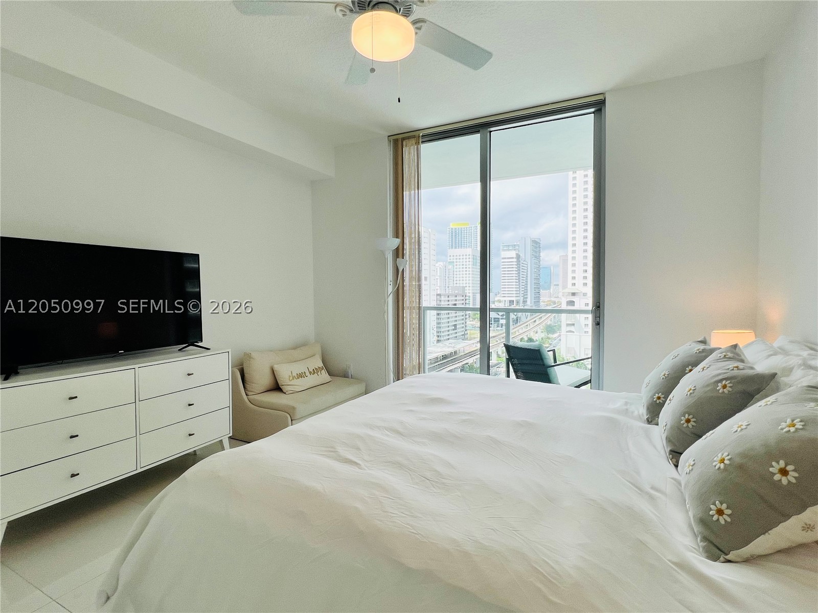 79 SW 12th St #1510-S, Miami FL 33130